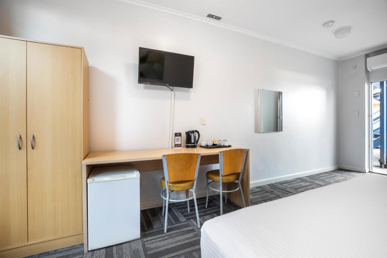 Meadow Inn Hotel-Motel Melbourne Ngoại thất bức ảnh